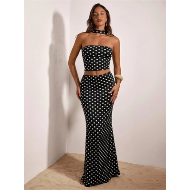 Setelan Pakaian Pesta Wanita R - Crop Top Crochet ulasan dan harga